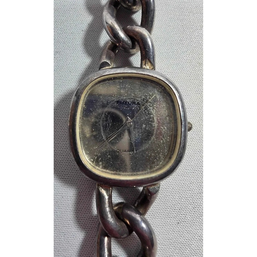 Futura Vintage Chain Link Quartz Watch - Running - New Battery